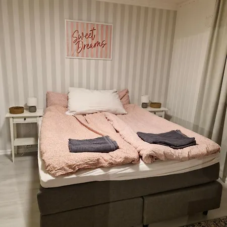 Apartment Sentralt I *