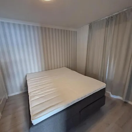 Sentralt I Lägenhet Tromsdalen