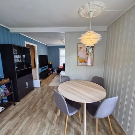 Sentralt I Lägenhet Tromsdalen